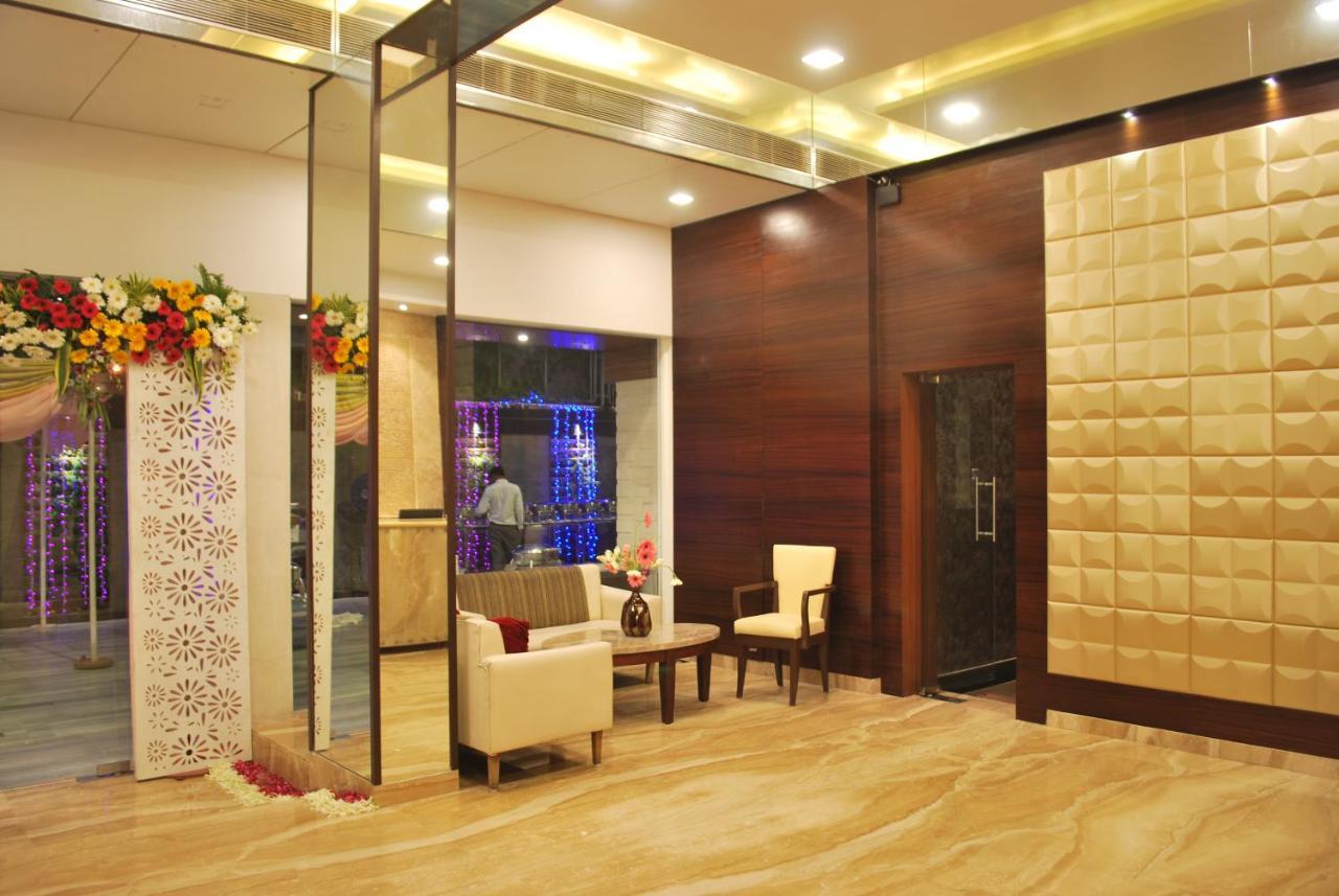 Yogi Metropolitan Hotel Navi Mumbai Dış mekan fotoğraf